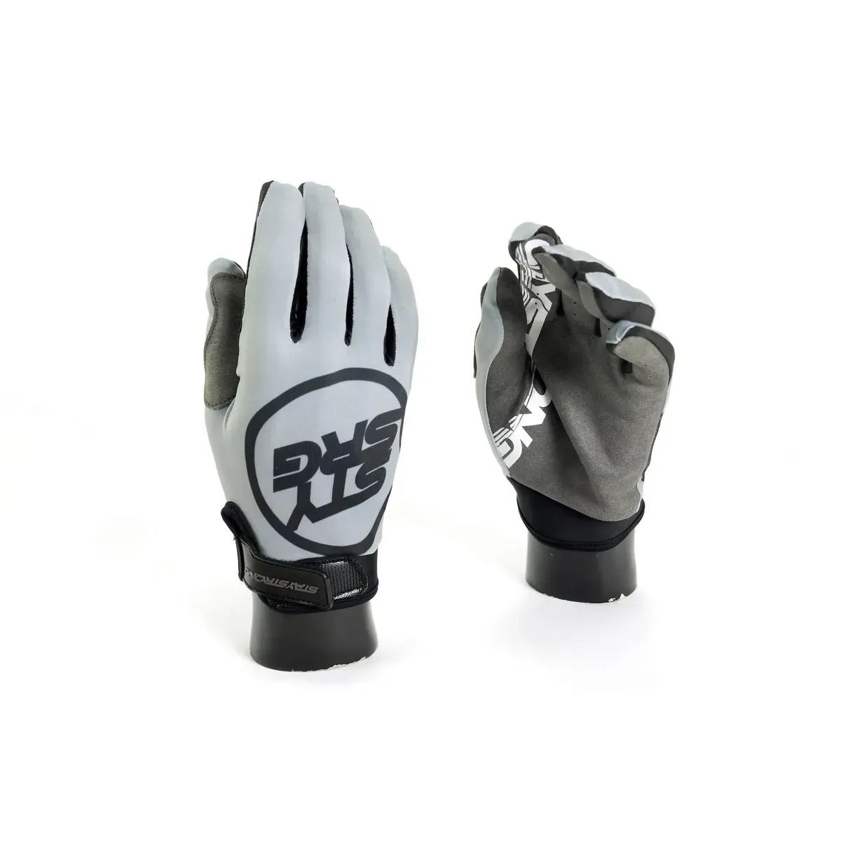 Stay Strong Staple 3 Gloves Grey